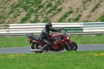 Mallory-park-Leicestershire;Mallory-park-photographs;Motorcycle-action-photographs;event-digital-images;eventdigitalimages;mallory-park;no-limits-trackday;peter-wileman-photography;trackday;trackday-digital-images;trackday-photos