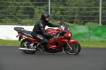 Mallory-park-Leicestershire;Mallory-park-photographs;Motorcycle-action-photographs;event-digital-images;eventdigitalimages;mallory-park;no-limits-trackday;peter-wileman-photography;trackday;trackday-digital-images;trackday-photos