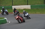 Mallory-park-Leicestershire;Mallory-park-photographs;Motorcycle-action-photographs;event-digital-images;eventdigitalimages;mallory-park;no-limits-trackday;peter-wileman-photography;trackday;trackday-digital-images;trackday-photos