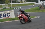 Mallory-park-Leicestershire;Mallory-park-photographs;Motorcycle-action-photographs;event-digital-images;eventdigitalimages;mallory-park;no-limits-trackday;peter-wileman-photography;trackday;trackday-digital-images;trackday-photos