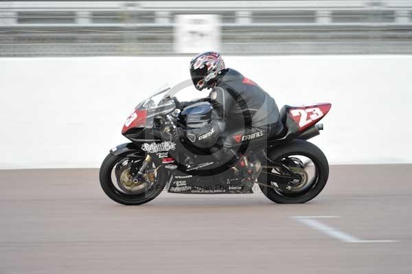 Motorcycle action photographs;Rockingham;Rockingham photographs;Trackday digital images;event digital images;eventdigitalimages;no limits trackday;peter wileman photography;rockingham corby northamptonshire;trackday;trackday photos