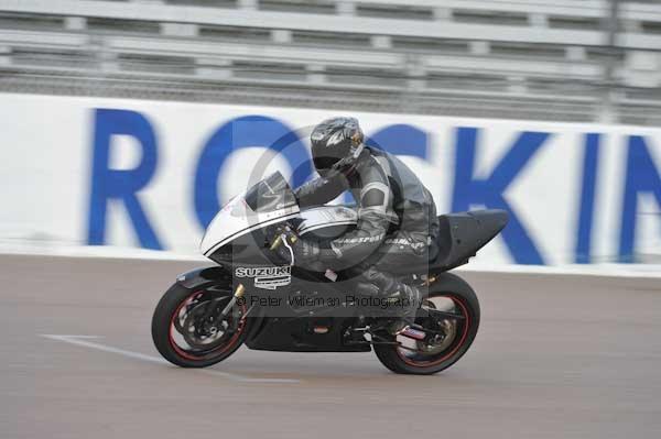 Motorcycle action photographs;Rockingham;Rockingham photographs;Trackday digital images;event digital images;eventdigitalimages;no limits trackday;peter wileman photography;rockingham corby northamptonshire;trackday;trackday photos