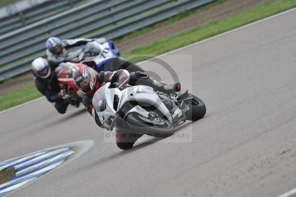 Motorcycle action photographs;Rockingham;Rockingham photographs;Trackday digital images;event digital images;eventdigitalimages;no limits trackday;peter wileman photography;rockingham corby northamptonshire;trackday;trackday photos