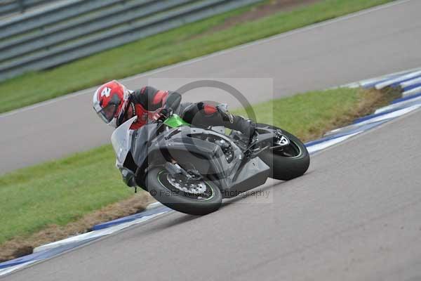 Motorcycle action photographs;Rockingham;Rockingham photographs;Trackday digital images;event digital images;eventdigitalimages;no limits trackday;peter wileman photography;rockingham corby northamptonshire;trackday;trackday photos