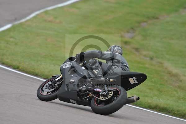 Motorcycle action photographs;Rockingham;Rockingham photographs;Trackday digital images;event digital images;eventdigitalimages;no limits trackday;peter wileman photography;rockingham corby northamptonshire;trackday;trackday photos