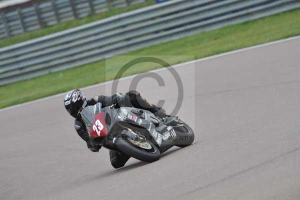 Motorcycle action photographs;Rockingham;Rockingham photographs;Trackday digital images;event digital images;eventdigitalimages;no limits trackday;peter wileman photography;rockingham corby northamptonshire;trackday;trackday photos