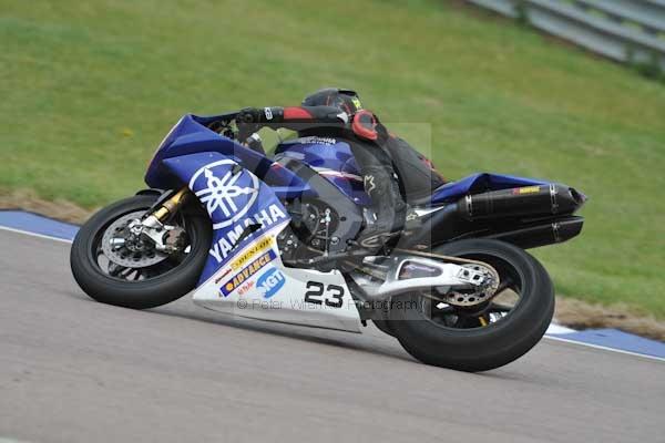 Motorcycle action photographs;Rockingham;Rockingham photographs;Trackday digital images;event digital images;eventdigitalimages;no limits trackday;peter wileman photography;rockingham corby northamptonshire;trackday;trackday photos