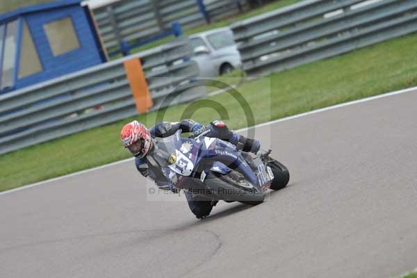 Motorcycle action photographs;Rockingham;Rockingham photographs;Trackday digital images;event digital images;eventdigitalimages;no limits trackday;peter wileman photography;rockingham corby northamptonshire;trackday;trackday photos