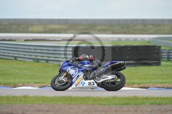 Motorcycle action photographs;Rockingham;Rockingham photographs;Trackday digital images;event digital images;eventdigitalimages;no limits trackday;peter wileman photography;rockingham corby northamptonshire;trackday;trackday photos