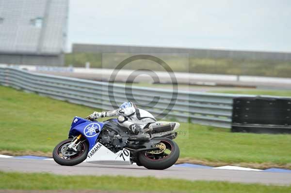 Motorcycle action photographs;Rockingham;Rockingham photographs;Trackday digital images;event digital images;eventdigitalimages;no limits trackday;peter wileman photography;rockingham corby northamptonshire;trackday;trackday photos