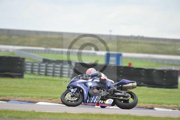 Motorcycle action photographs;Rockingham;Rockingham photographs;Trackday digital images;event digital images;eventdigitalimages;no limits trackday;peter wileman photography;rockingham corby northamptonshire;trackday;trackday photos