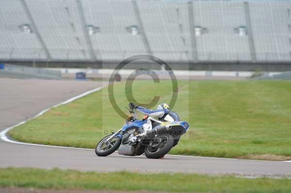 Motorcycle action photographs;Rockingham;Rockingham photographs;Trackday digital images;event digital images;eventdigitalimages;no limits trackday;peter wileman photography;rockingham corby northamptonshire;trackday;trackday photos