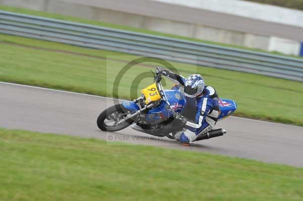 Motorcycle action photographs;Rockingham;Rockingham photographs;Trackday digital images;event digital images;eventdigitalimages;no limits trackday;peter wileman photography;rockingham corby northamptonshire;trackday;trackday photos