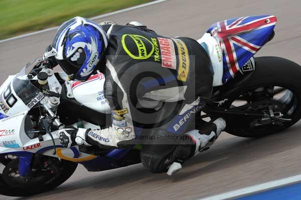 Motorcycle action photographs;Rockingham;Rockingham photographs;Trackday digital images;event digital images;eventdigitalimages;no limits trackday;peter wileman photography;rockingham corby northamptonshire;trackday;trackday photos