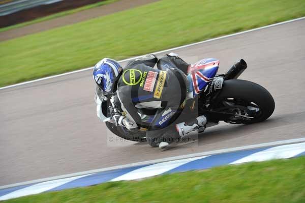 Motorcycle action photographs;Rockingham;Rockingham photographs;Trackday digital images;event digital images;eventdigitalimages;no limits trackday;peter wileman photography;rockingham corby northamptonshire;trackday;trackday photos