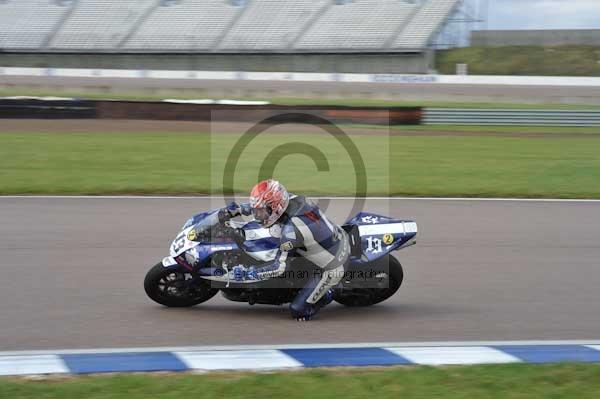 Motorcycle action photographs;Rockingham;Rockingham photographs;Trackday digital images;event digital images;eventdigitalimages;no limits trackday;peter wileman photography;rockingham corby northamptonshire;trackday;trackday photos