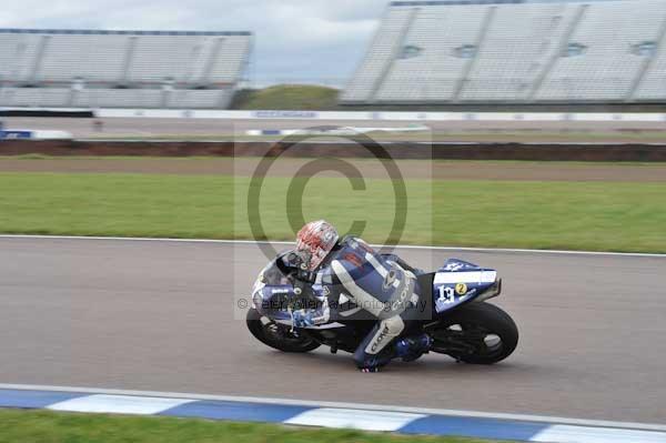 Motorcycle action photographs;Rockingham;Rockingham photographs;Trackday digital images;event digital images;eventdigitalimages;no limits trackday;peter wileman photography;rockingham corby northamptonshire;trackday;trackday photos