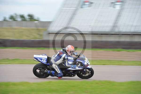 Motorcycle action photographs;Rockingham;Rockingham photographs;Trackday digital images;event digital images;eventdigitalimages;no limits trackday;peter wileman photography;rockingham corby northamptonshire;trackday;trackday photos