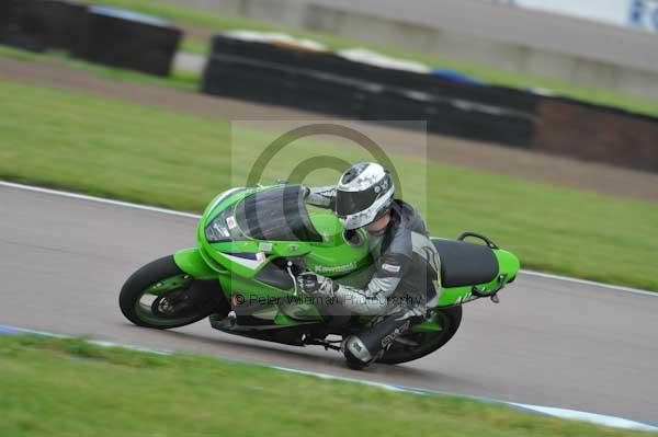 Motorcycle action photographs;Rockingham;Rockingham photographs;Trackday digital images;event digital images;eventdigitalimages;no limits trackday;peter wileman photography;rockingham corby northamptonshire;trackday;trackday photos