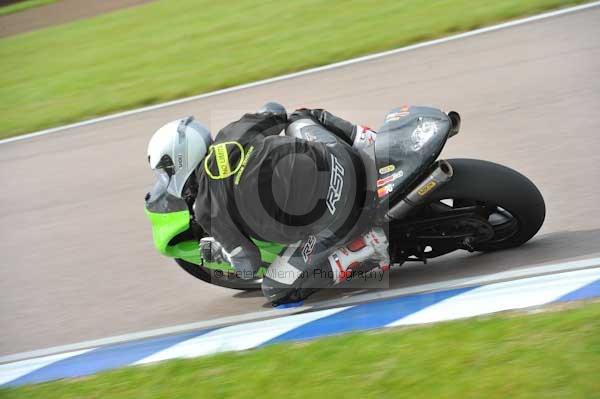 Motorcycle action photographs;Rockingham;Rockingham photographs;Trackday digital images;event digital images;eventdigitalimages;no limits trackday;peter wileman photography;rockingham corby northamptonshire;trackday;trackday photos