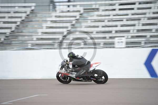 Motorcycle action photographs;Rockingham;Rockingham photographs;Trackday digital images;event digital images;eventdigitalimages;no limits trackday;peter wileman photography;rockingham corby northamptonshire;trackday;trackday photos