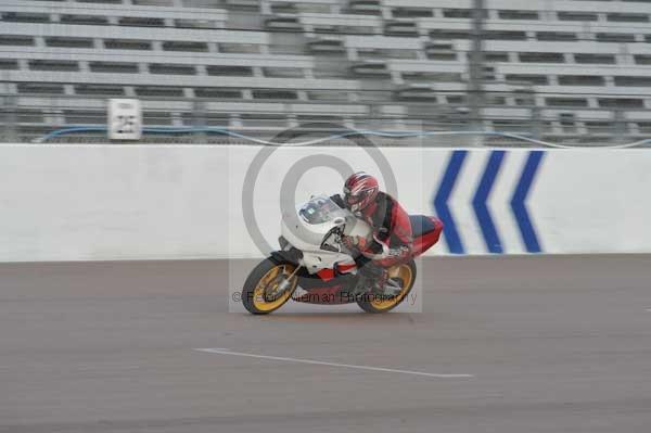 Motorcycle action photographs;Rockingham;Rockingham photographs;Trackday digital images;event digital images;eventdigitalimages;no limits trackday;peter wileman photography;rockingham corby northamptonshire;trackday;trackday photos