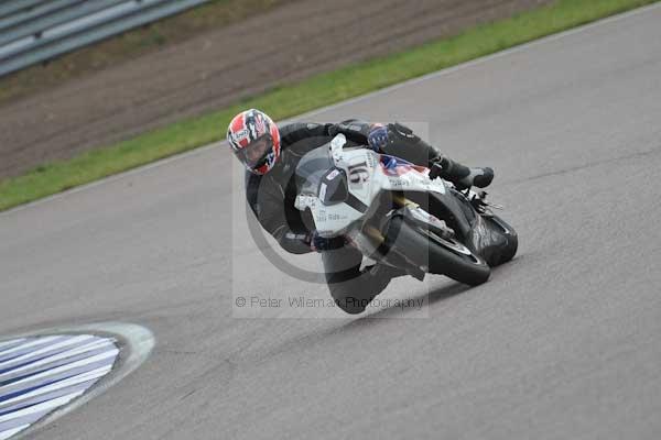 Motorcycle action photographs;Rockingham;Rockingham photographs;Trackday digital images;event digital images;eventdigitalimages;no limits trackday;peter wileman photography;rockingham corby northamptonshire;trackday;trackday photos