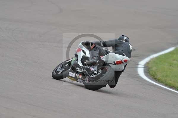 Motorcycle action photographs;Rockingham;Rockingham photographs;Trackday digital images;event digital images;eventdigitalimages;no limits trackday;peter wileman photography;rockingham corby northamptonshire;trackday;trackday photos