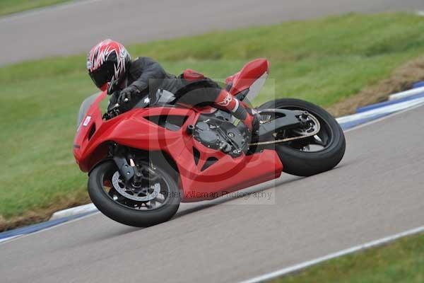 Motorcycle action photographs;Rockingham;Rockingham photographs;Trackday digital images;event digital images;eventdigitalimages;no limits trackday;peter wileman photography;rockingham corby northamptonshire;trackday;trackday photos