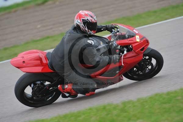 Motorcycle action photographs;Rockingham;Rockingham photographs;Trackday digital images;event digital images;eventdigitalimages;no limits trackday;peter wileman photography;rockingham corby northamptonshire;trackday;trackday photos