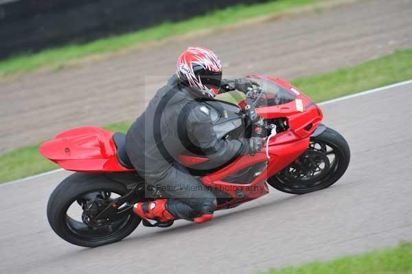 Motorcycle action photographs;Rockingham;Rockingham photographs;Trackday digital images;event digital images;eventdigitalimages;no limits trackday;peter wileman photography;rockingham corby northamptonshire;trackday;trackday photos