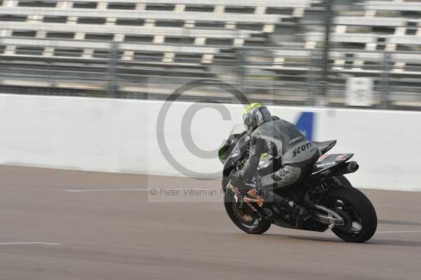 Motorcycle action photographs;Rockingham;Rockingham photographs;Trackday digital images;event digital images;eventdigitalimages;no limits trackday;peter wileman photography;rockingham corby northamptonshire;trackday;trackday photos