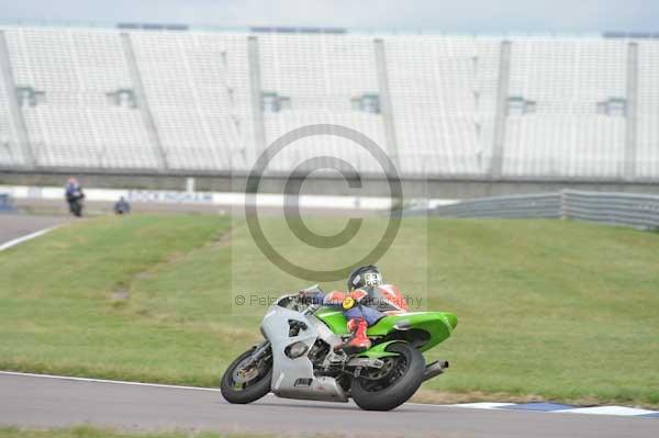 Motorcycle action photographs;Rockingham;Rockingham photographs;Trackday digital images;event digital images;eventdigitalimages;no limits trackday;peter wileman photography;rockingham corby northamptonshire;trackday;trackday photos