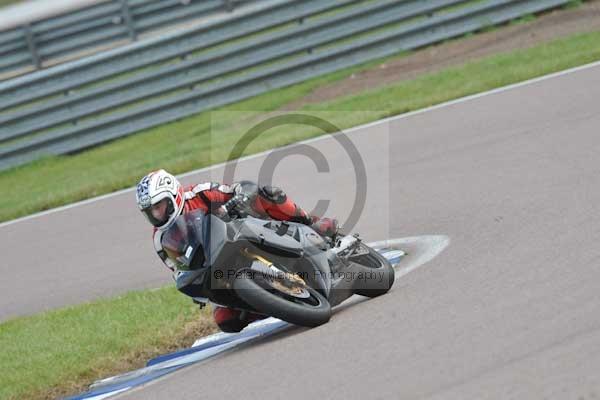 Motorcycle action photographs;Rockingham;Rockingham photographs;Trackday digital images;event digital images;eventdigitalimages;no limits trackday;peter wileman photography;rockingham corby northamptonshire;trackday;trackday photos