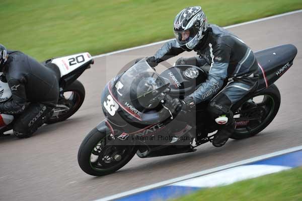 Motorcycle action photographs;Rockingham;Rockingham photographs;Trackday digital images;event digital images;eventdigitalimages;no limits trackday;peter wileman photography;rockingham corby northamptonshire;trackday;trackday photos