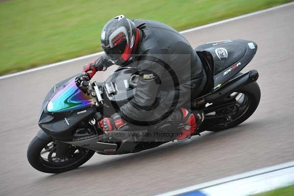 Motorcycle action photographs;Rockingham;Rockingham photographs;Trackday digital images;event digital images;eventdigitalimages;no limits trackday;peter wileman photography;rockingham corby northamptonshire;trackday;trackday photos