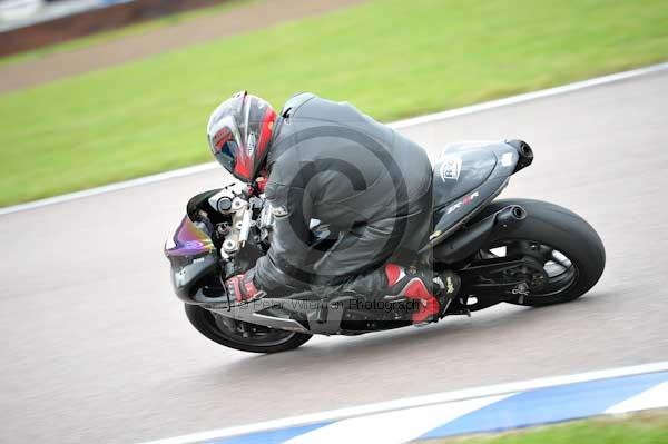 Motorcycle action photographs;Rockingham;Rockingham photographs;Trackday digital images;event digital images;eventdigitalimages;no limits trackday;peter wileman photography;rockingham corby northamptonshire;trackday;trackday photos