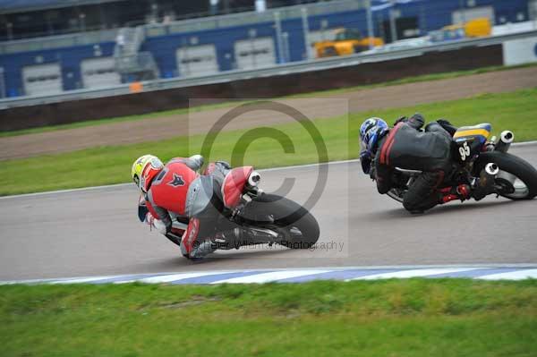 Motorcycle action photographs;Rockingham;Rockingham photographs;Trackday digital images;event digital images;eventdigitalimages;no limits trackday;peter wileman photography;rockingham corby northamptonshire;trackday;trackday photos