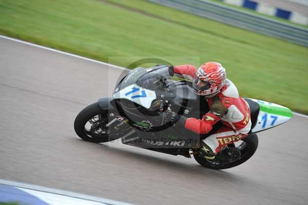 Motorcycle action photographs;Rockingham;Rockingham photographs;Trackday digital images;event digital images;eventdigitalimages;no limits trackday;peter wileman photography;rockingham corby northamptonshire;trackday;trackday photos