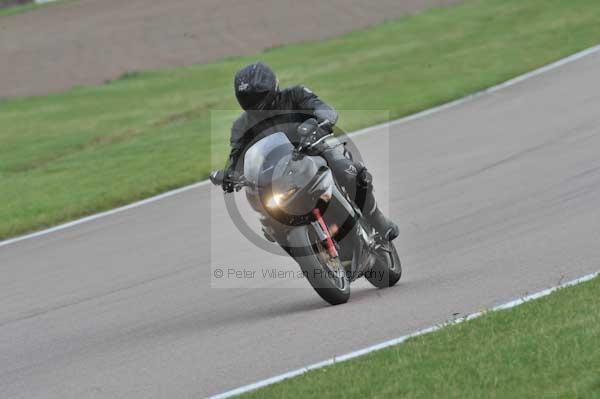 Motorcycle action photographs;Rockingham;Rockingham photographs;Trackday digital images;event digital images;eventdigitalimages;no limits trackday;peter wileman photography;rockingham corby northamptonshire;trackday;trackday photos