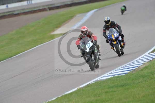 Motorcycle action photographs;Rockingham;Rockingham photographs;Trackday digital images;event digital images;eventdigitalimages;no limits trackday;peter wileman photography;rockingham corby northamptonshire;trackday;trackday photos