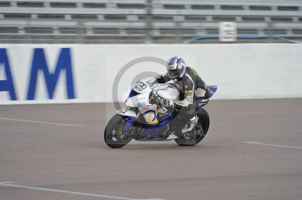 Motorcycle action photographs;Rockingham;Rockingham photographs;Trackday digital images;event digital images;eventdigitalimages;no limits trackday;peter wileman photography;rockingham corby northamptonshire;trackday;trackday photos