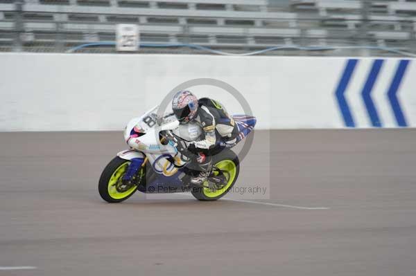 Motorcycle action photographs;Rockingham;Rockingham photographs;Trackday digital images;event digital images;eventdigitalimages;no limits trackday;peter wileman photography;rockingham corby northamptonshire;trackday;trackday photos