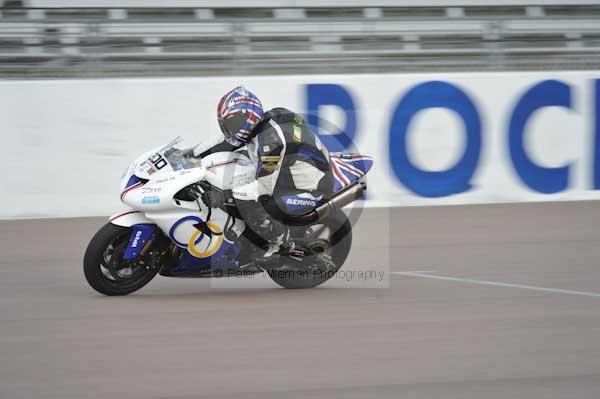 Motorcycle action photographs;Rockingham;Rockingham photographs;Trackday digital images;event digital images;eventdigitalimages;no limits trackday;peter wileman photography;rockingham corby northamptonshire;trackday;trackday photos