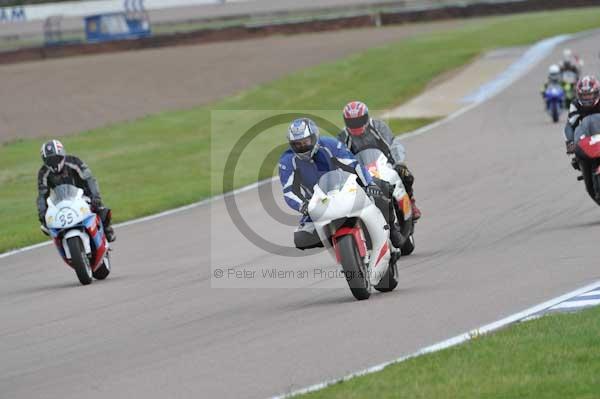 Motorcycle action photographs;Rockingham;Rockingham photographs;Trackday digital images;event digital images;eventdigitalimages;no limits trackday;peter wileman photography;rockingham corby northamptonshire;trackday;trackday photos