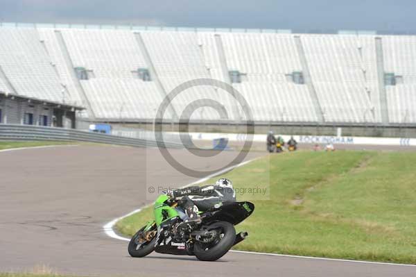 Motorcycle action photographs;Rockingham;Rockingham photographs;Trackday digital images;event digital images;eventdigitalimages;no limits trackday;peter wileman photography;rockingham corby northamptonshire;trackday;trackday photos