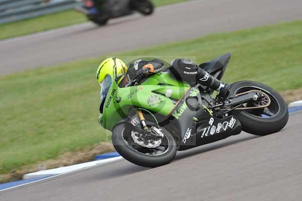 Motorcycle action photographs;Rockingham;Rockingham photographs;Trackday digital images;event digital images;eventdigitalimages;no limits trackday;peter wileman photography;rockingham corby northamptonshire;trackday;trackday photos