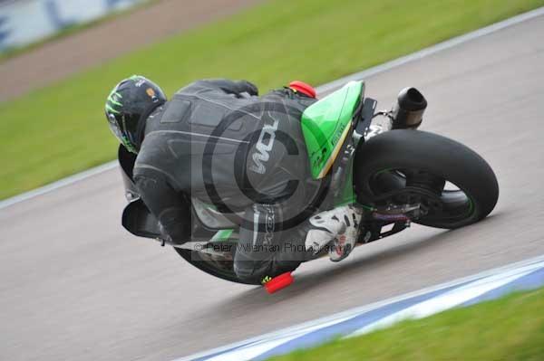 Motorcycle action photographs;Rockingham;Rockingham photographs;Trackday digital images;event digital images;eventdigitalimages;no limits trackday;peter wileman photography;rockingham corby northamptonshire;trackday;trackday photos