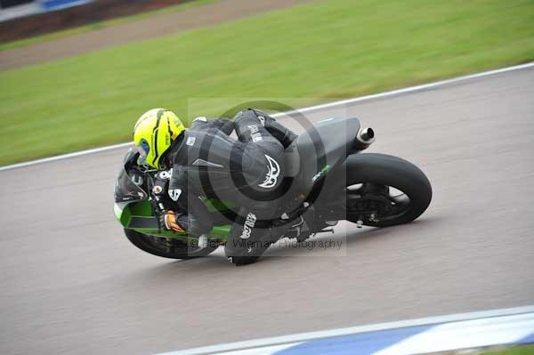 Motorcycle action photographs;Rockingham;Rockingham photographs;Trackday digital images;event digital images;eventdigitalimages;no limits trackday;peter wileman photography;rockingham corby northamptonshire;trackday;trackday photos