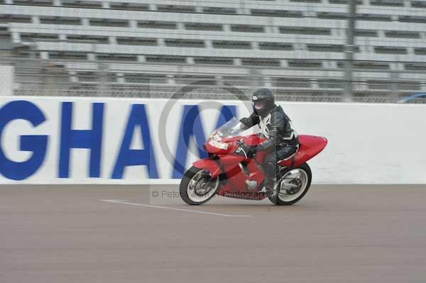 Motorcycle action photographs;Rockingham;Rockingham photographs;Trackday digital images;event digital images;eventdigitalimages;no limits trackday;peter wileman photography;rockingham corby northamptonshire;trackday;trackday photos